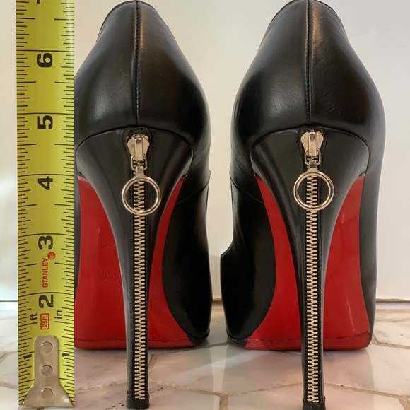 Christian Louboutin Shoes - Christian Louboutin Heels - Black Rolando 38.5